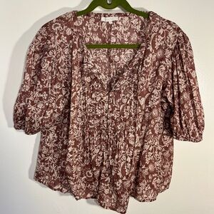 Olivaceous puff sleeve blouse